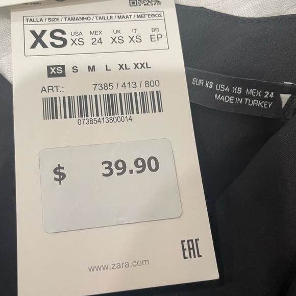 Zara Black one sleeved crop top - Picture 2 of 2